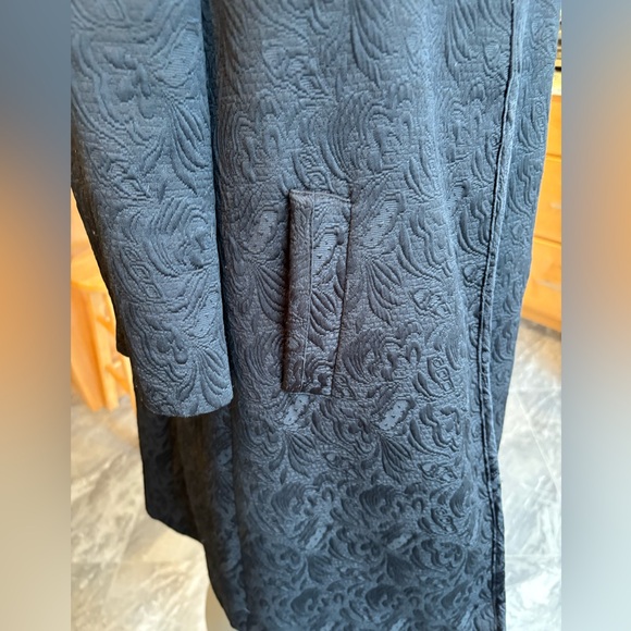 Sz 10 Tahari Lightweight Jacket - Picture 5 of 16